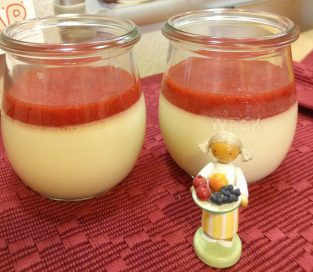 Mehr über den Artikel erfahren Ketogenes Panna Cotta