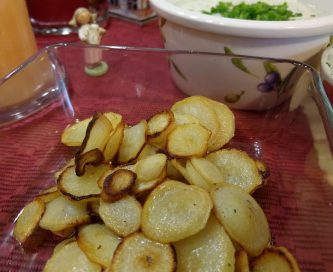 Mehr über den Artikel erfahren Rezept für gebratene Petersilienwurzel (Falsche Bratkartoffeln)
