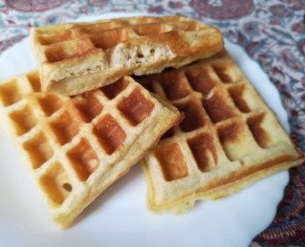Mehr über den Artikel erfahren Fluffige Keto-Waffeln