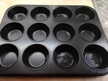 Muffin-Blech bereitstellen