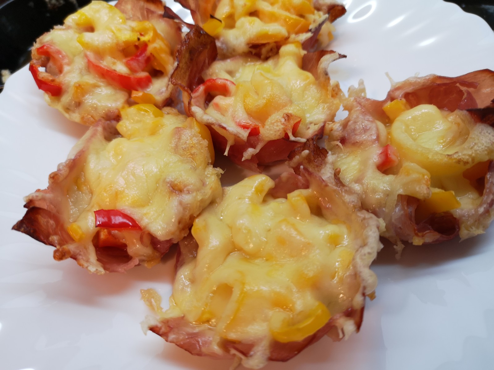 Paprika Salami Käse Muffins